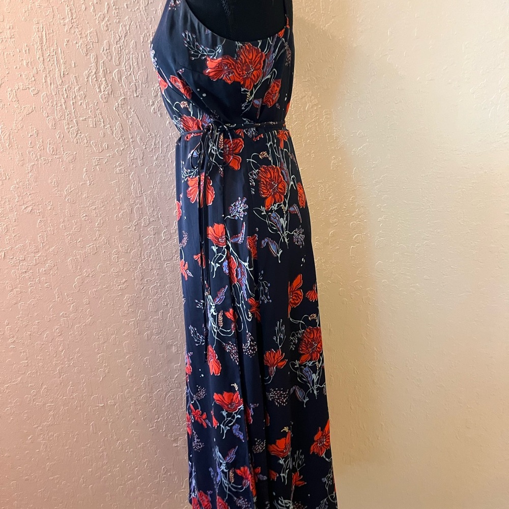 Madewell Cami Wrap Dress in Windblown‎ Poppies - Picture 2 of 8